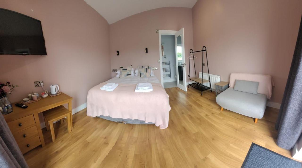 Stoneyford Luxurious Cabins Εξωτερικό φωτογραφία