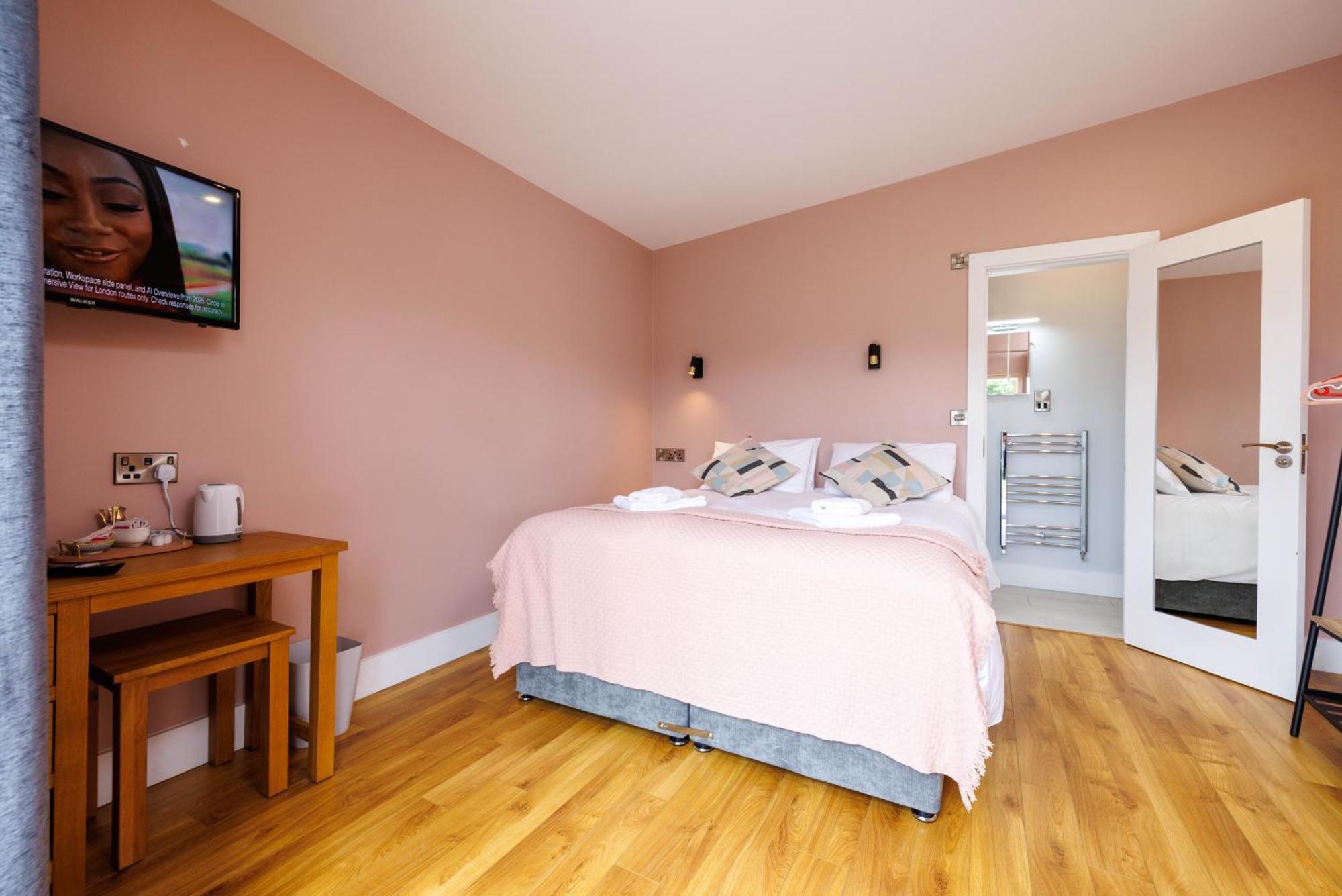 Stoneyford Luxurious Cabins Εξωτερικό φωτογραφία
